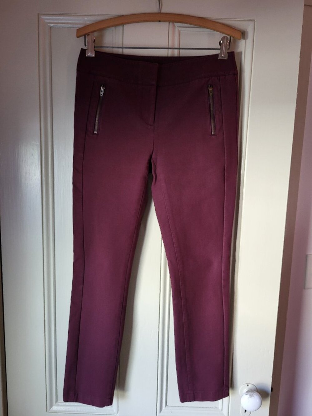 Loft Marisa Skinny sz 0, burgundy slacks